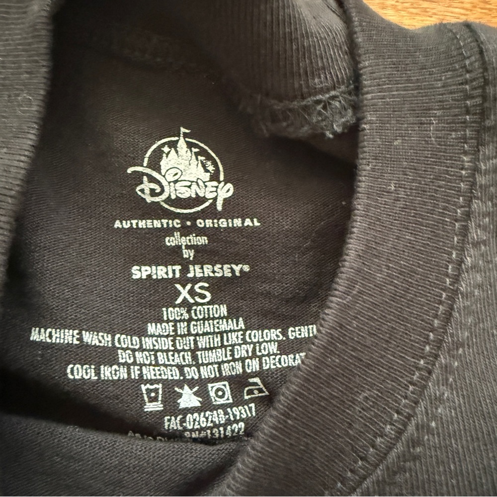 Disney black long sleeve spirit jersey Disneyland XS - Picture 5 of 7